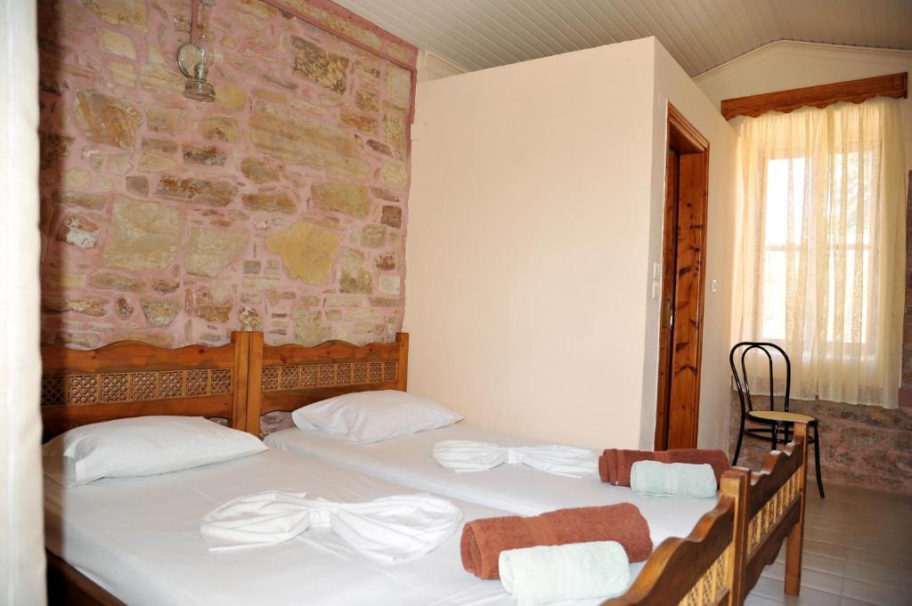 Topakas House Kampochora  Room photo